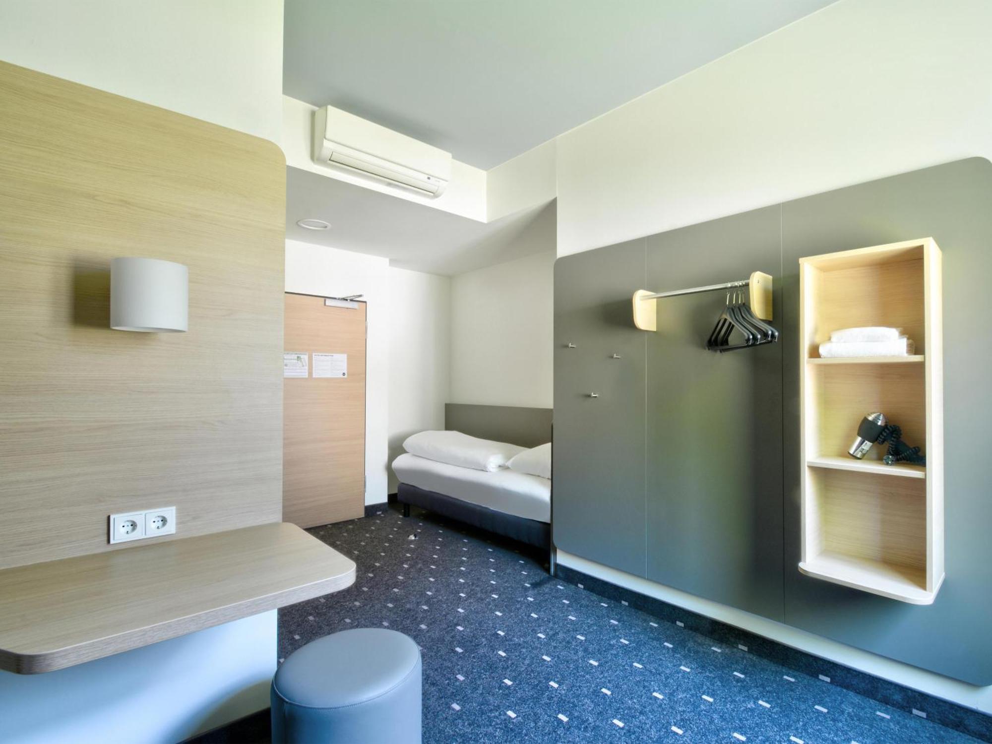 B&B Hotel Bielefeld-City Εξωτερικό φωτογραφία